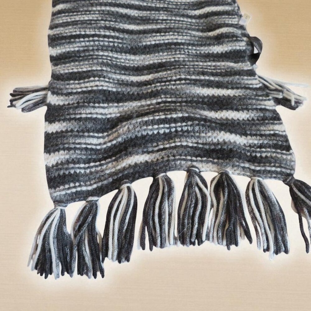 Eileen Fisher (The Fisher Project) Peruvian Baby Alpaca Scarf/Wrap w/Fringe, EUC - Picture 5 of 9